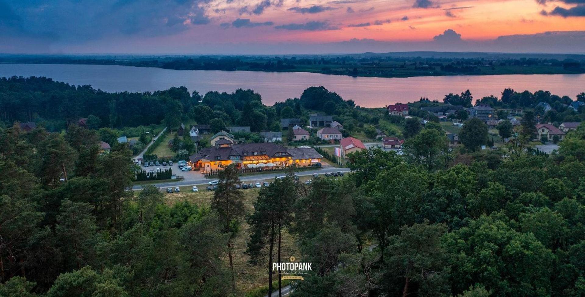 Hotel Marina Nielisz Экстерьер фото